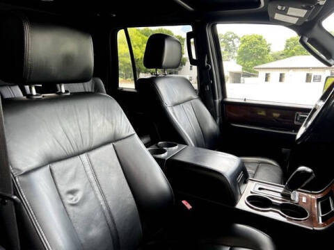 2017 Lincoln Navigator L Select