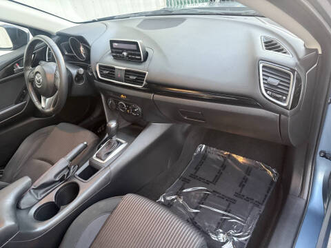 2014 Mazda MAZDA3 i Touring