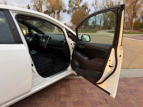 2013 Nissan LEAF
