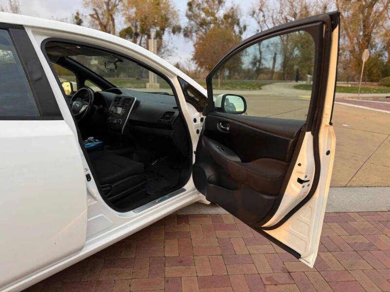 2013 Nissan LEAF