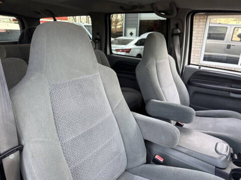 2003 Ford Excursion XLT