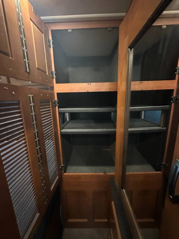 2015 Fleetwood RV Excursion 35B