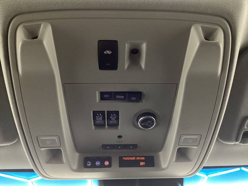 2017 Cadillac Escalade Luxury