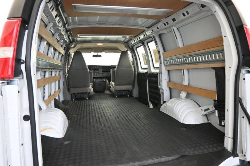 2020 Chevrolet Express 2500