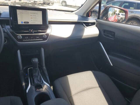 2023 Toyota Corolla Cross LE