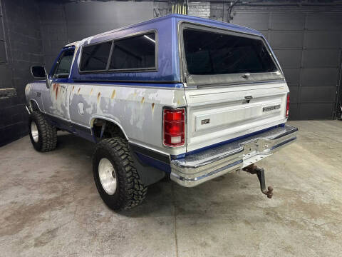 1990 Dodge RAM 150