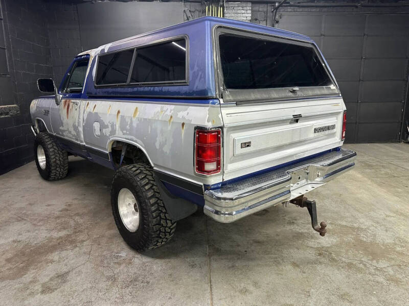 1990 Dodge RAM 150
