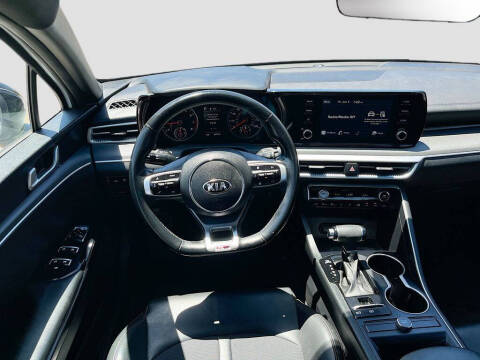 2021 Kia K5
