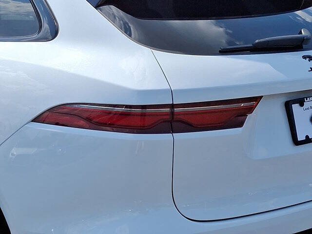 2025 Jaguar F-PACE P250 R-Dynamic S