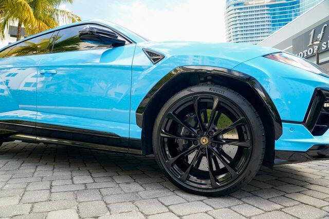 2024 Lamborghini Urus S