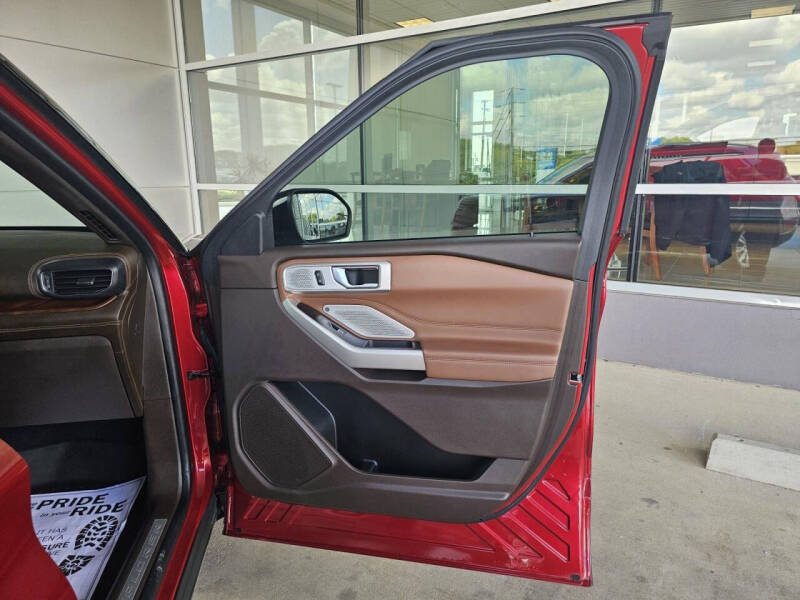 2022 Ford Explorer King Ranch