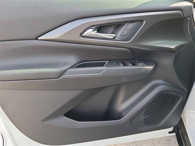 2026 Chevrolet Equinox EV LT 1