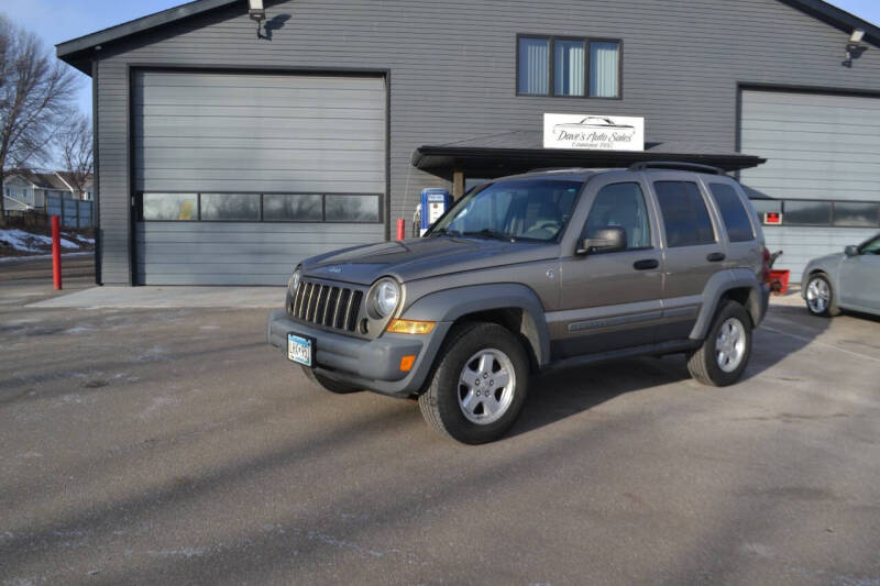 2005 Jeep Liberty for sale at Dave's Auto Sales in Hutchinson MN