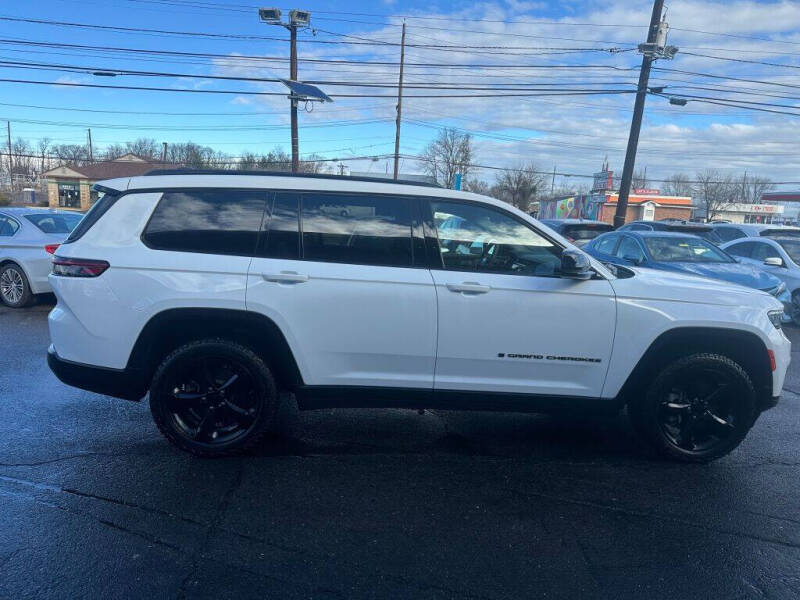 2023 Jeep Grand Cherokee L Altitude