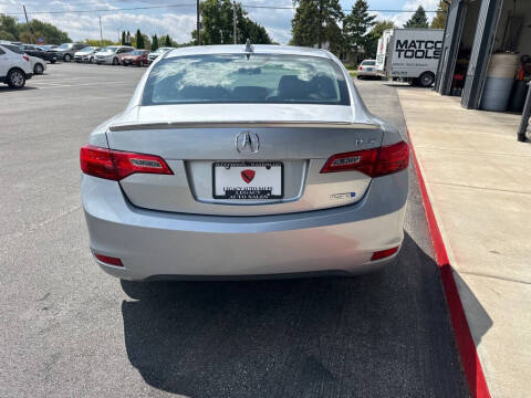 2014 Acura ILX 1.5L Hybrid