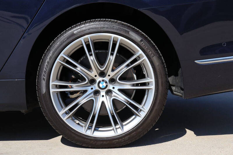 2016 BMW 7 Series 750i