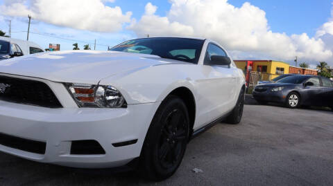2010 Ford Mustang V6