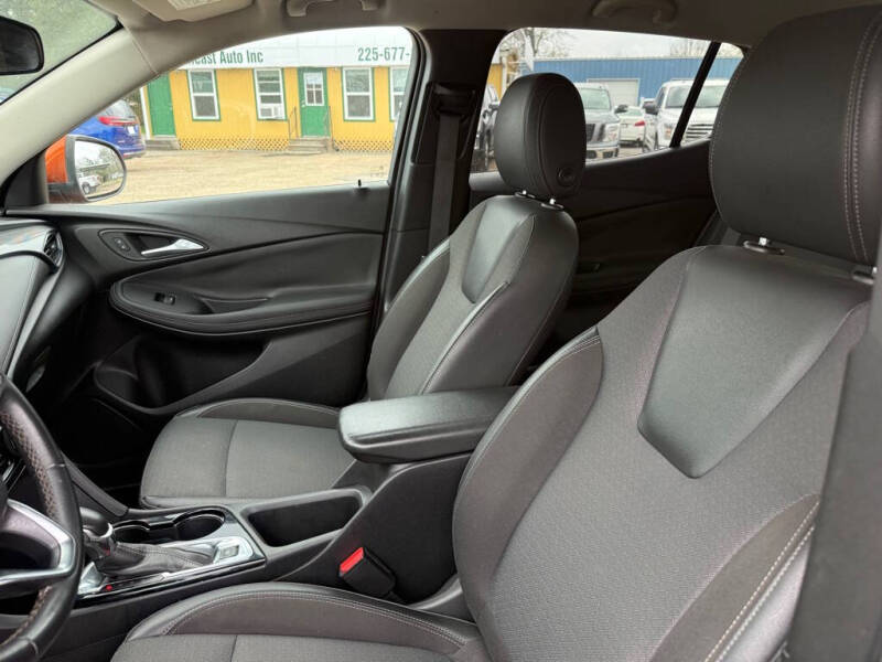 2022 Buick Encore GX Select