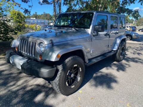 2013 Jeep Wrangler Unlimited for sale at ANDONI AUTO SALES in Worcester MA