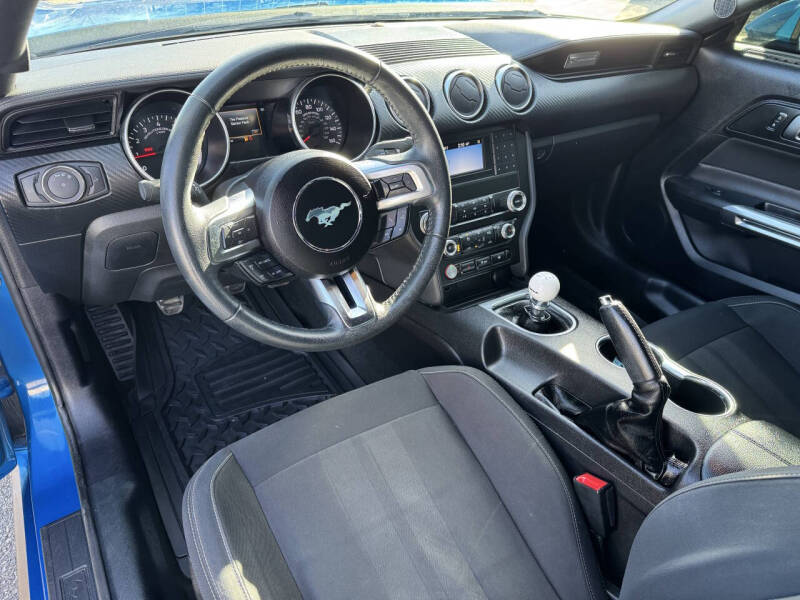 2019 Ford Mustang EcoBoost