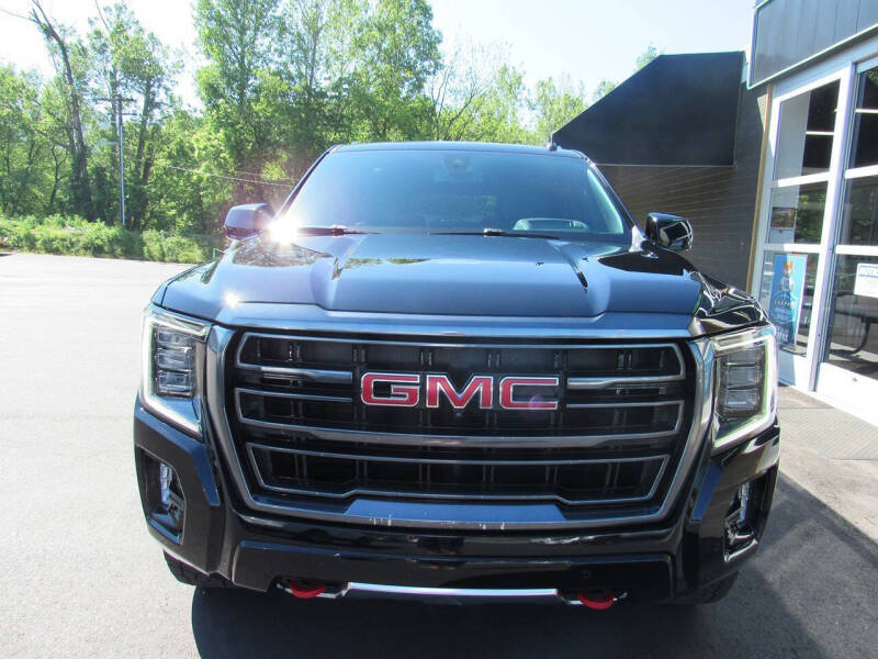 2022 GMC Yukon AT4