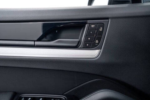 2025 Porsche Cayenne Coupe