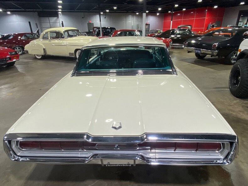 1966 Ford Thunderbird