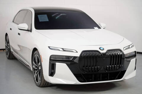 2023 BMW 7 Series 740i