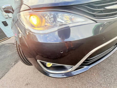 2019 Chrysler Pacifica Hybrid