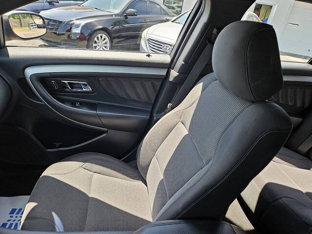 2019 Ford Taurus SEL