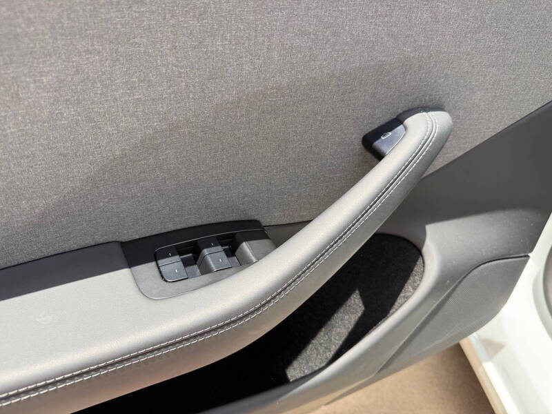2026 Tesla Model 3 Premium