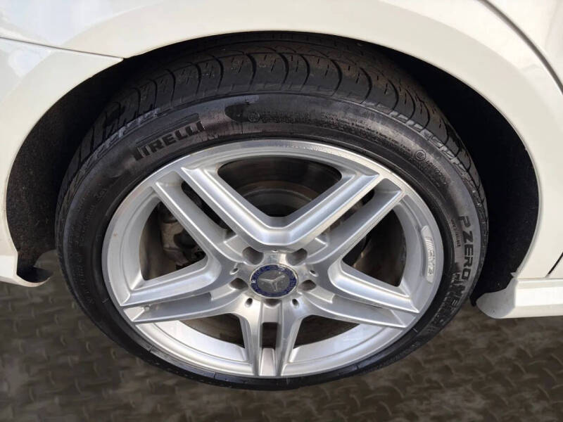 2011 Mercedes-Benz E-Class