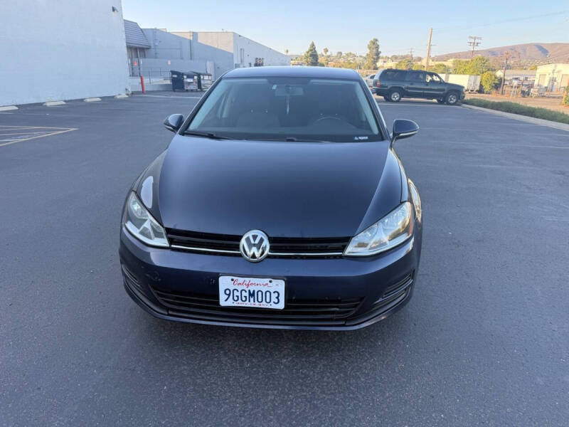 2017 Volkswagen Golf TSI S