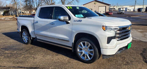 2022 Chevrolet Silverado 1500 for sale at Unzen Motors in Milbank SD