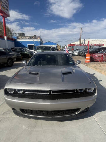 2018 Dodge Challenger SXT Plus