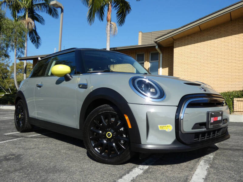 2022 MINI Hardtop 2 Door Cooper SE