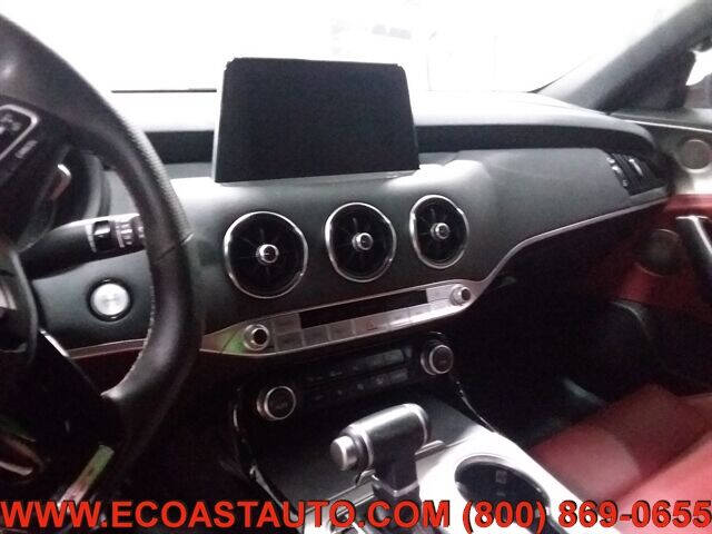 2020 Kia Stinger GT1