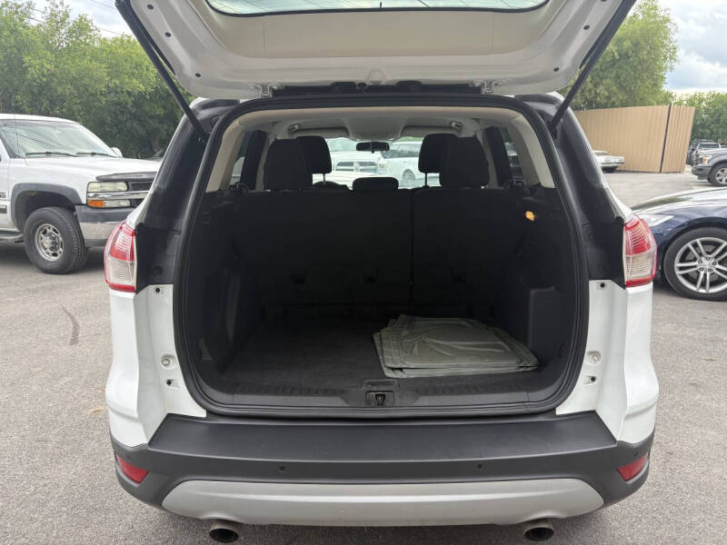 2016 Ford Escape SE