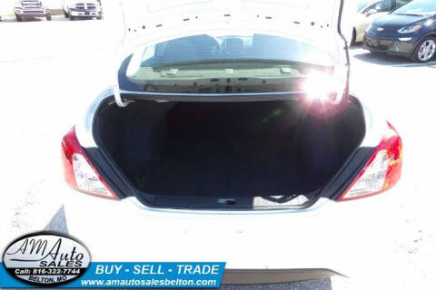 2015 Nissan Versa 1.6 S Plus