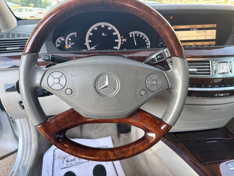 2012 Mercedes-Benz S-Class S 550 4MATIC