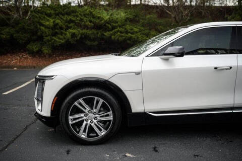 2024 Cadillac LYRIQ Tech