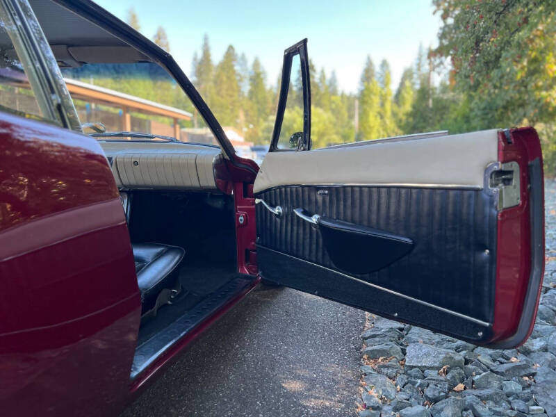 1964 Studebaker Avanti