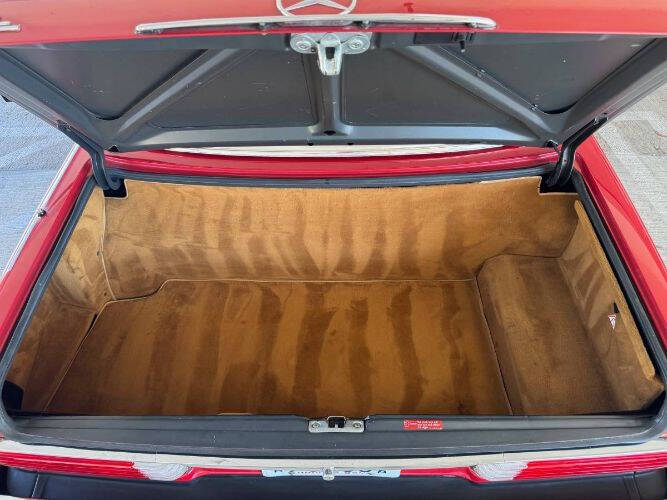 1988 Mercedes-Benz 500-Class