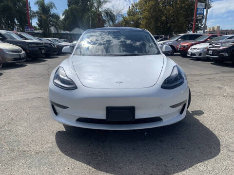 2022 Tesla Model 3 Long Range