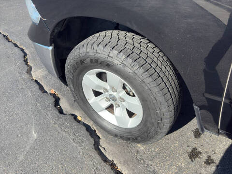 2023 RAM 1500 Classic SLT