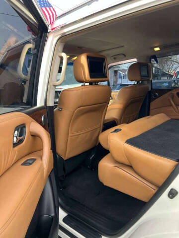 2017 Nissan Armada Platinum
