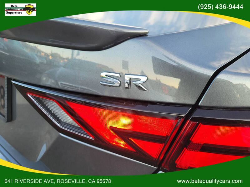 2022 Nissan Sentra SR