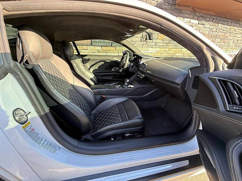 2017 Audi R8 5.2 quattro V10 Plus