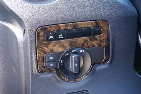 2016 Mercedes-Benz Metris Passenger