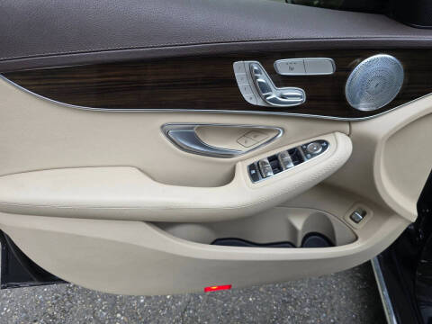 2017 Mercedes-Benz C-Class